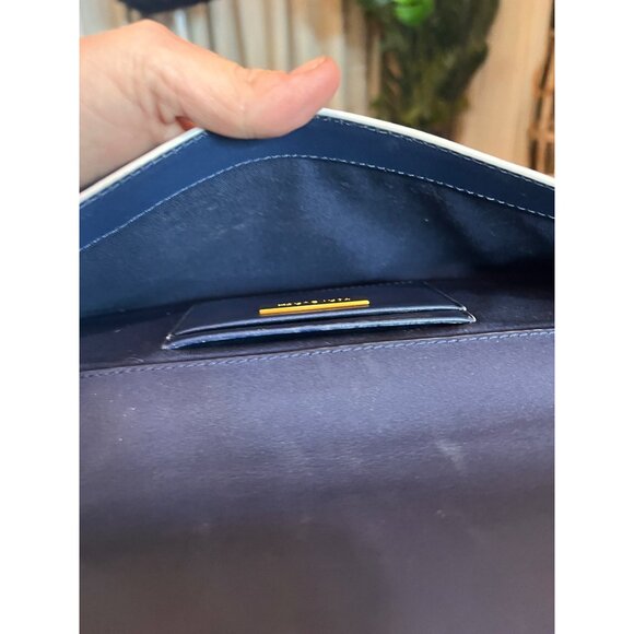 Beautiful Authentic Tory Burch Navy Blue and White Leather Serif Clutch - Picture 9 of 10